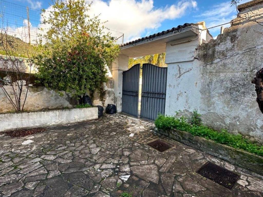 Villa a Formia in Via Alberto Sordi 1 - Foto 3