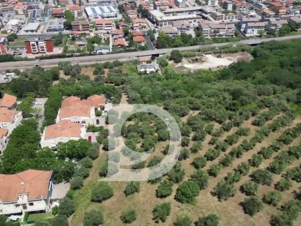 Terreno a Montesilvano in Via Chiappinello - Foto 2