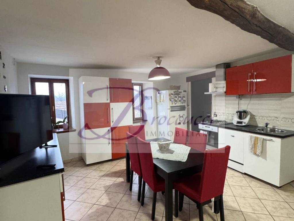 Appartamento a Cuasso al monte - Foto 3