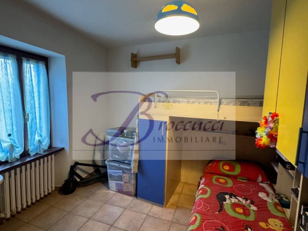 Appartamento a Cuasso al monte - Foto 5
