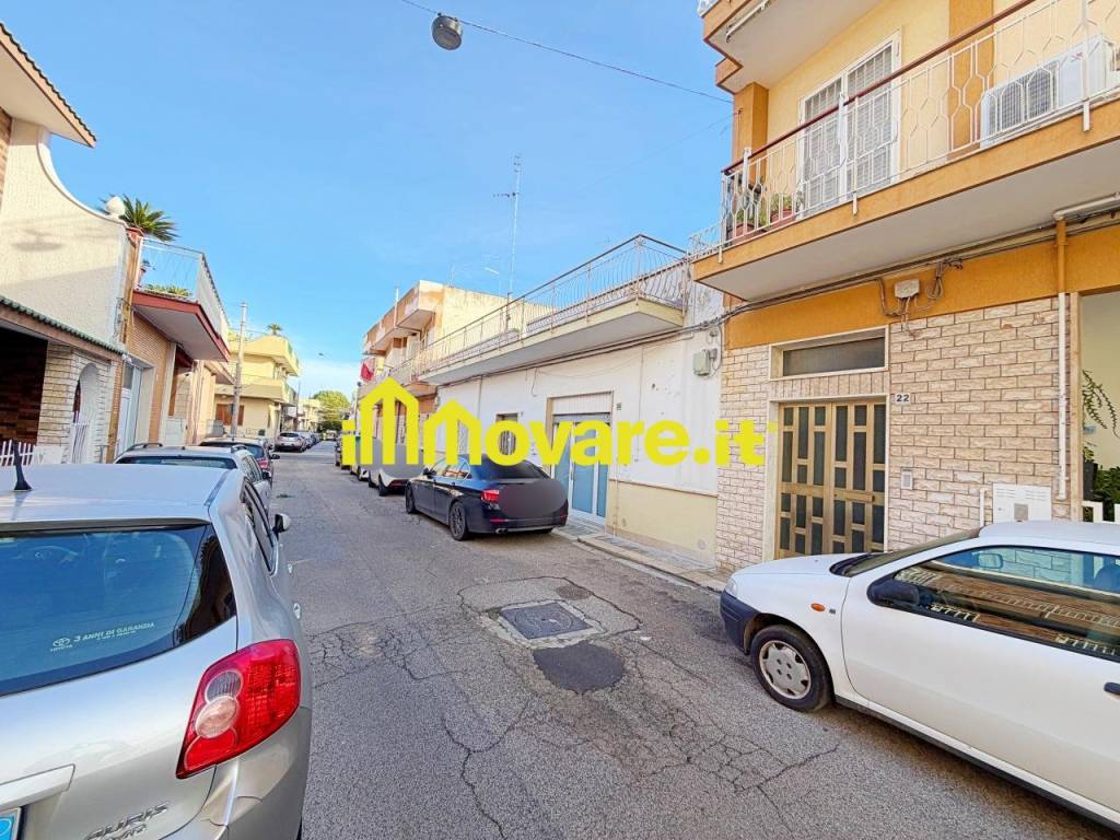 Casa indipendente a Adelfia in Via Damiano Chiesa, 18 - Foto 2