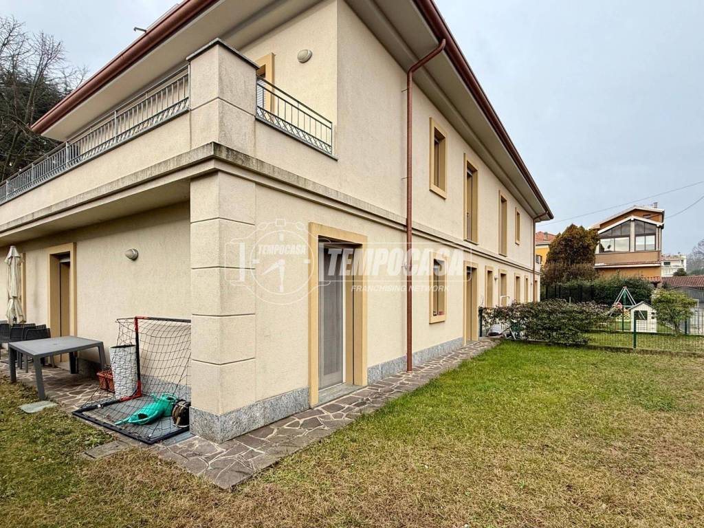 Appartamento a Casatenovo in Via don carlo Buttafava 7/B - Foto 2