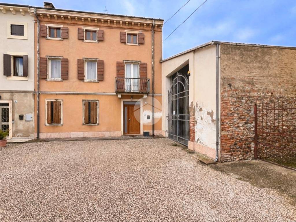 Casa indipendente a Zevio in Via Vincenzo Lucchi, 6 - Foto 2