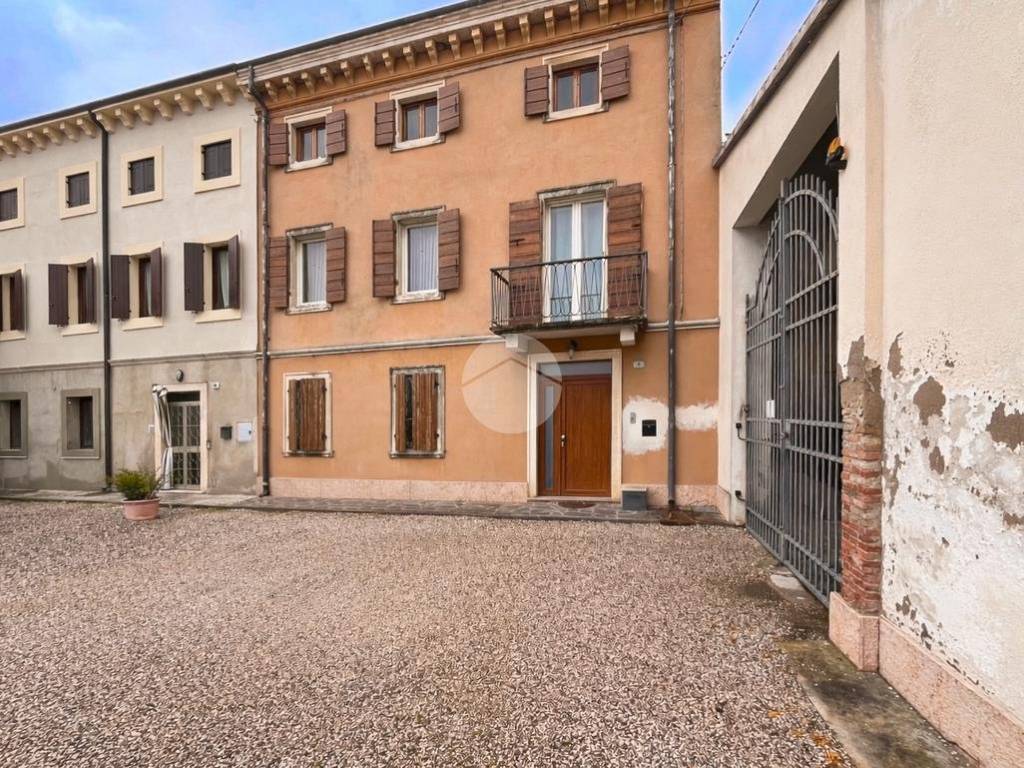 Casa indipendente a Zevio in Via Vincenzo Lucchi, 6 - Foto 3