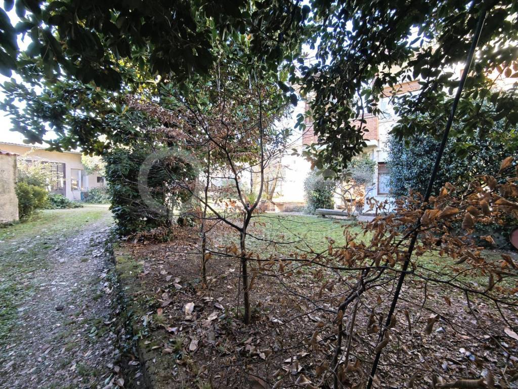 Casa indipendente a Buttrio in Via Roma - Foto 4