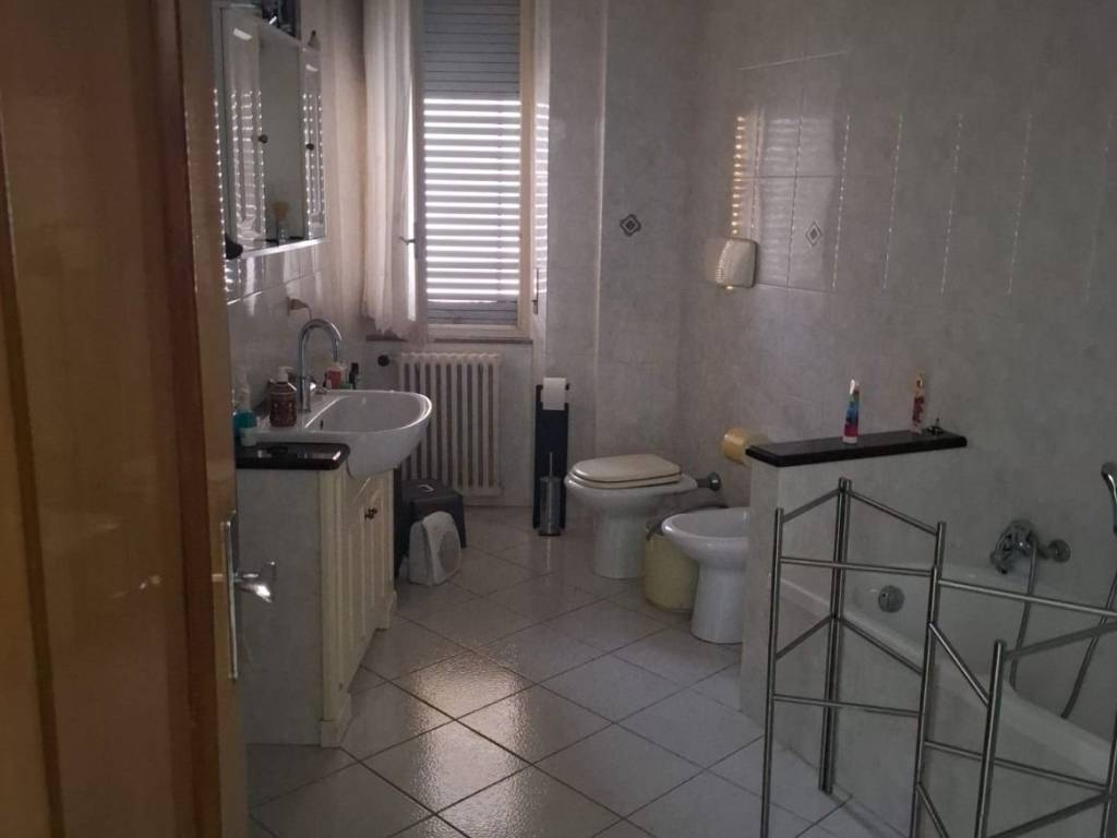 Appartamento a Cagliari in Via Olbia - Foto 4