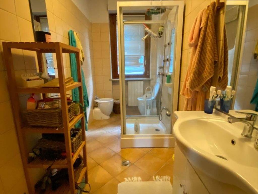 Appartamento a Novara in Via Attilio Bagnolini - Foto 4