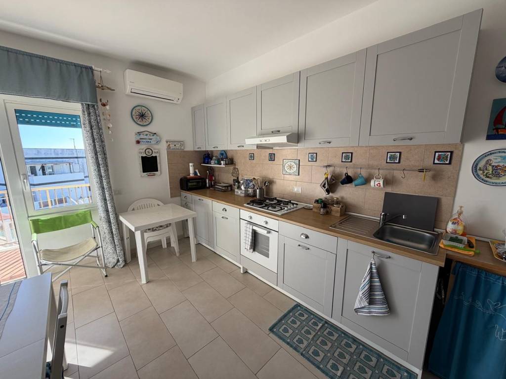 Appartamento a Anzio in Lungomare Enea, 144 - Foto 2