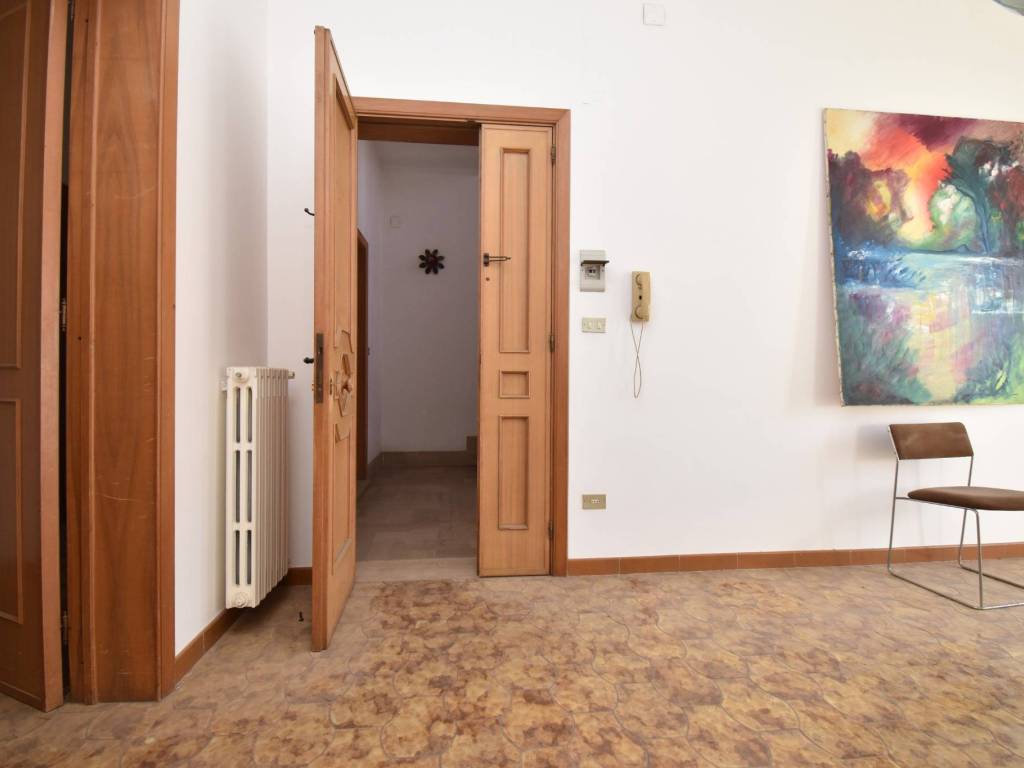 Appartamento a Campi salentina in Via V. Maremonti - Foto 2