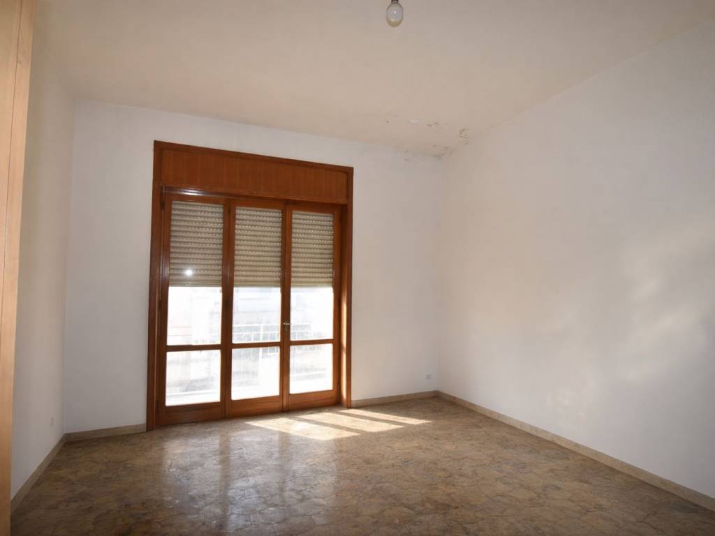 Appartamento a Campi salentina in Via V. Maremonti - Foto 4