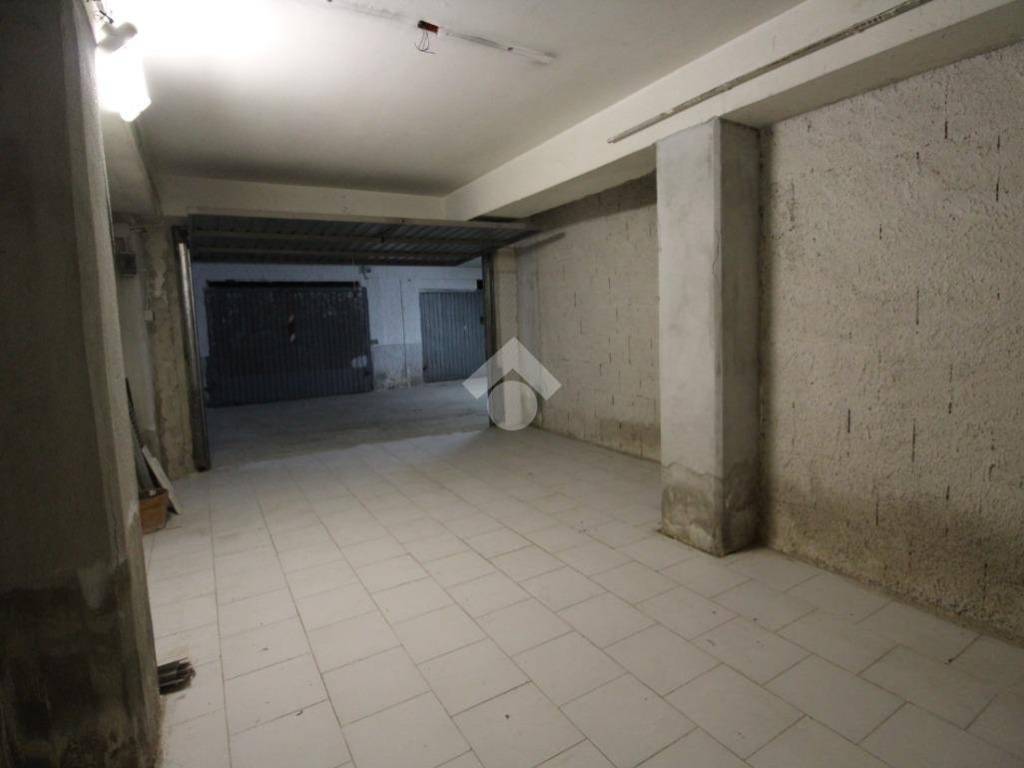 Box / garage a Agropoli in Viale Risorgimento, 87 - Foto 4