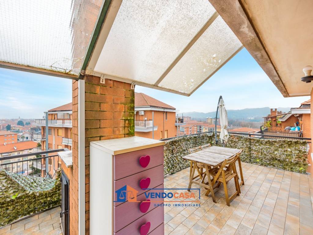 Attico / mansarda a Settimo torinese in Via Raffaello Sanzio, 19 - Foto 4