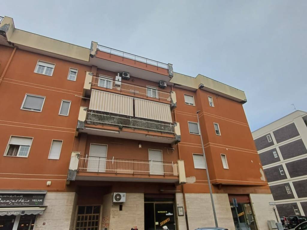 Appartamento a Valenzano in Via Alcide De Gasperi - Foto 5