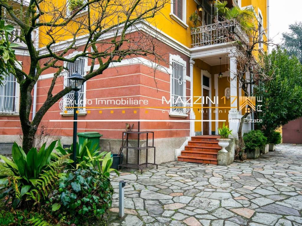 Appartamento a Cusano milanino in Viale Luigi Buffoli, 18 - Foto 2