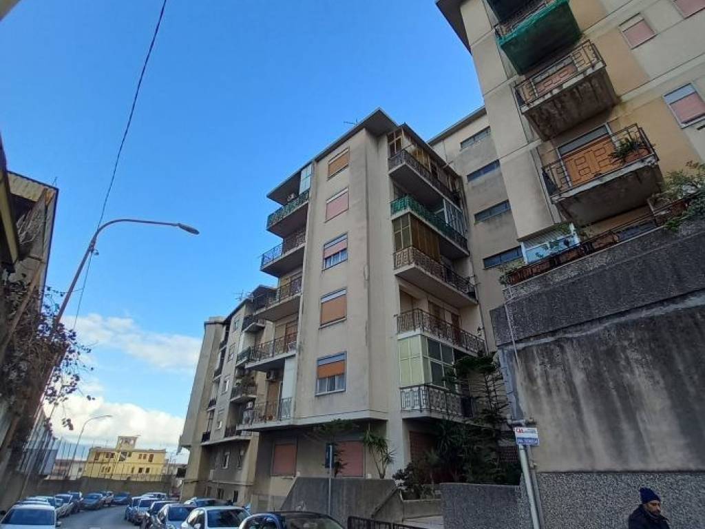 Appartamento a Messina in VIA SILIGATO 4 - Foto 4