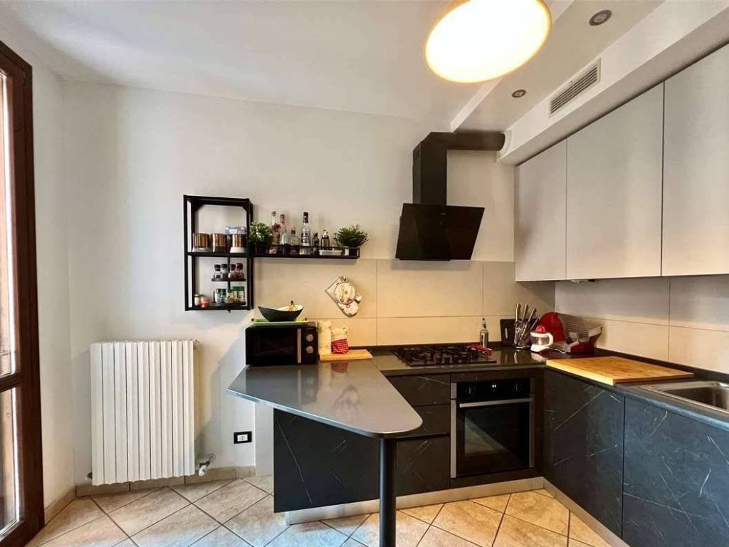 Appartamento a Lucca in Via Picciorana Traversa 1 - Foto 3