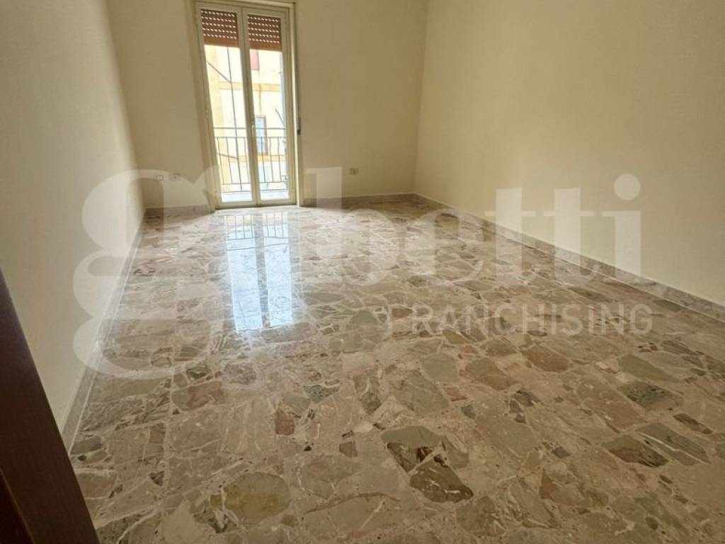 Appartamento a Caltanissetta in VIA ELENA, 58 - Foto 4