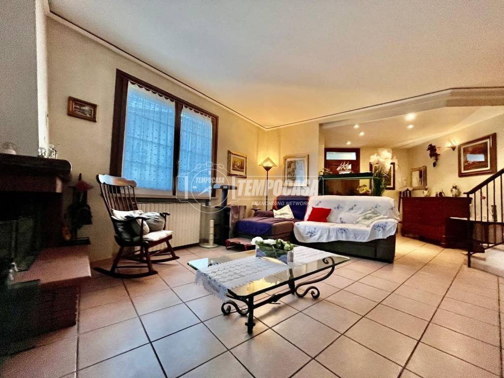 Villa a Porto mantovano in Via Olof Palme - Foto 3