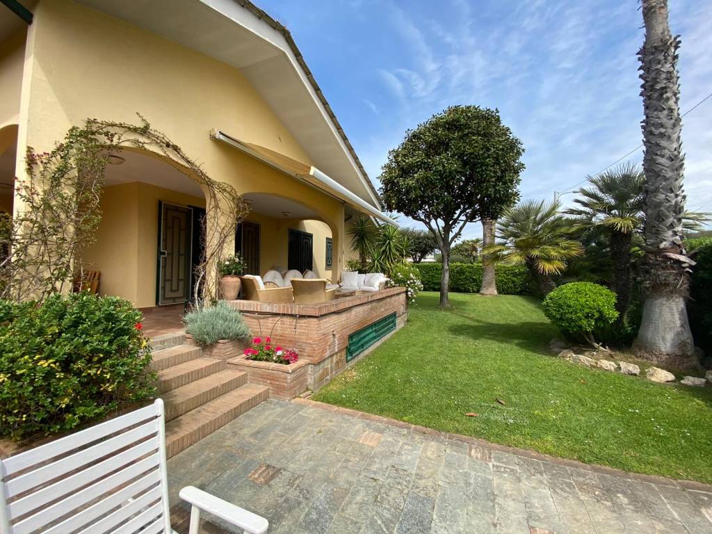 Villa a Fiumicino in Via Sistiana - Foto 3