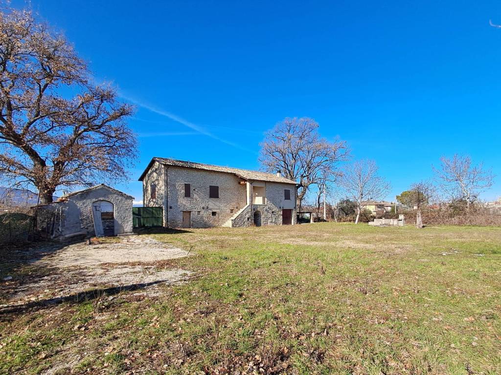 Rustico / casale a Maltignano in piano selva - Foto 3