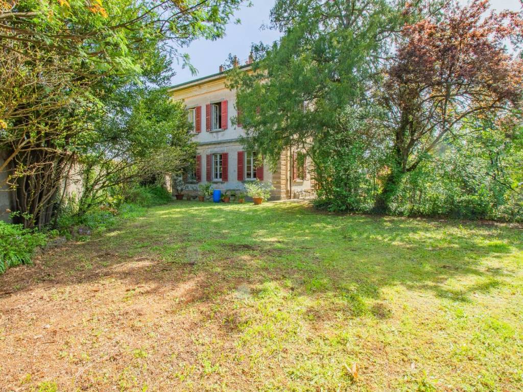 Villa a Fagnano olona in Via Roma, 5 - Foto 2