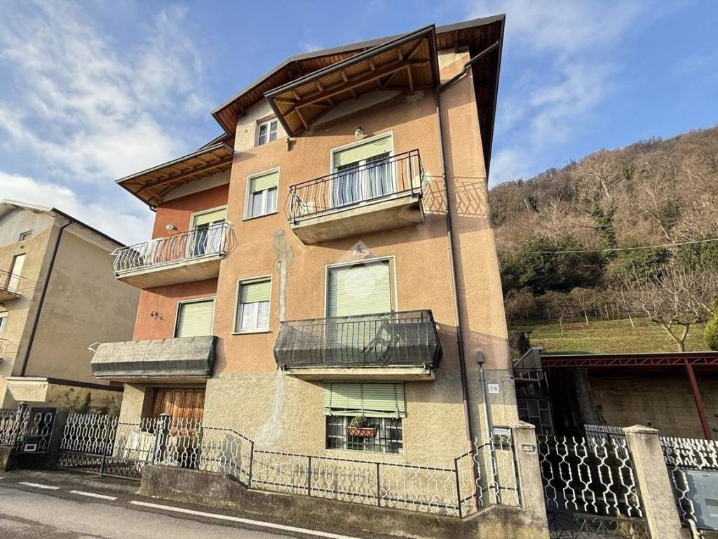 Appartamento a Airuno in Via Italia, 26 - Foto 3