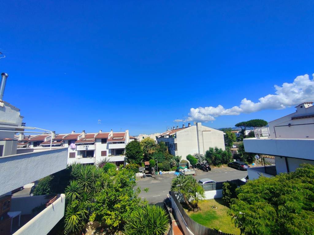 Appartamento a Cerveteri in Via Cales - Foto 4