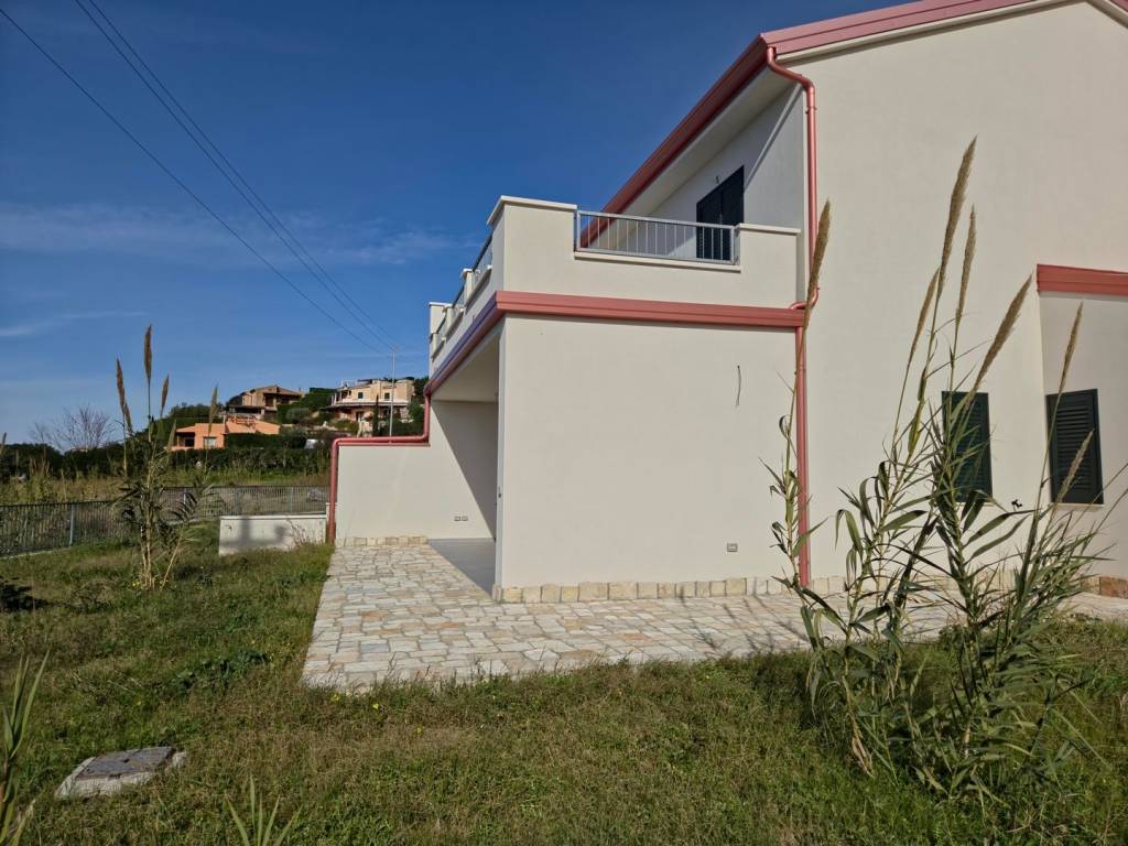 Villa a Diamante in Contrada Riviere - Foto 3