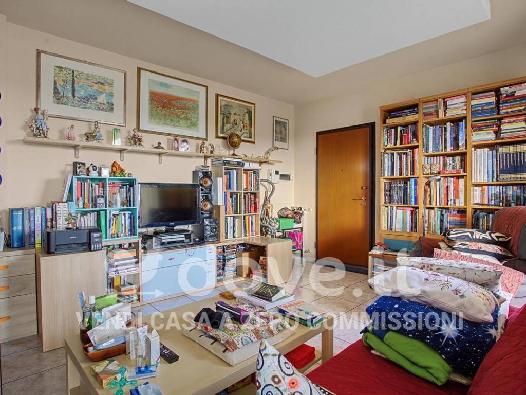 Appartamento a Carnago in Via Pio XII, 78 - Foto 3