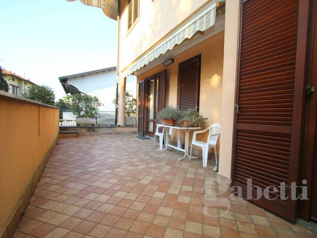 Villa a Busto arsizio in Via Cassano Magnago - Foto 3