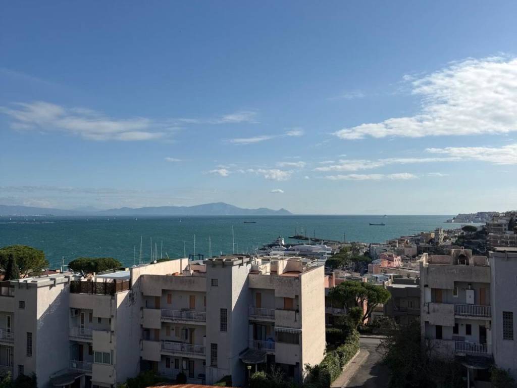 Appartamento a Gaeta in Via Colle Sant'Agata III Traversa, 29 - Foto 2