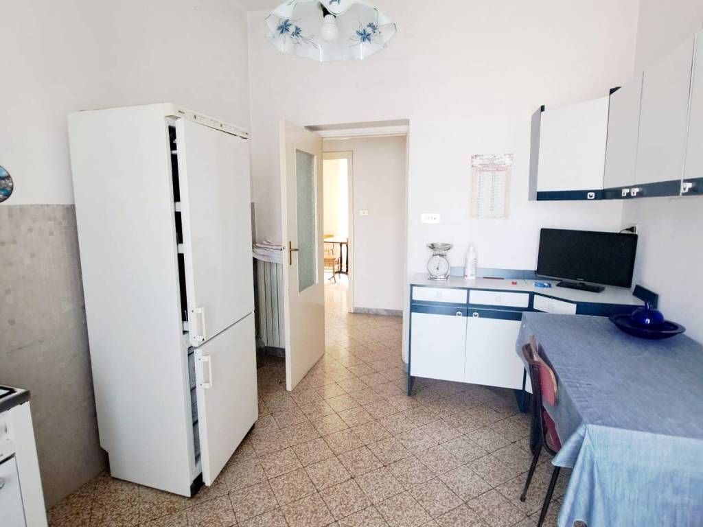 Appartamento a Bari in Via Carlo Rosa - Foto 2