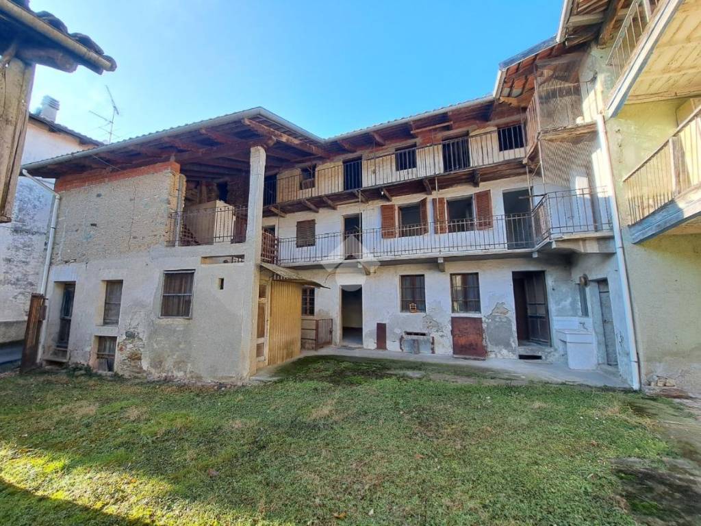 Casa indipendente a Torrazzo in Via Monte Grappa, 25 - Foto 2