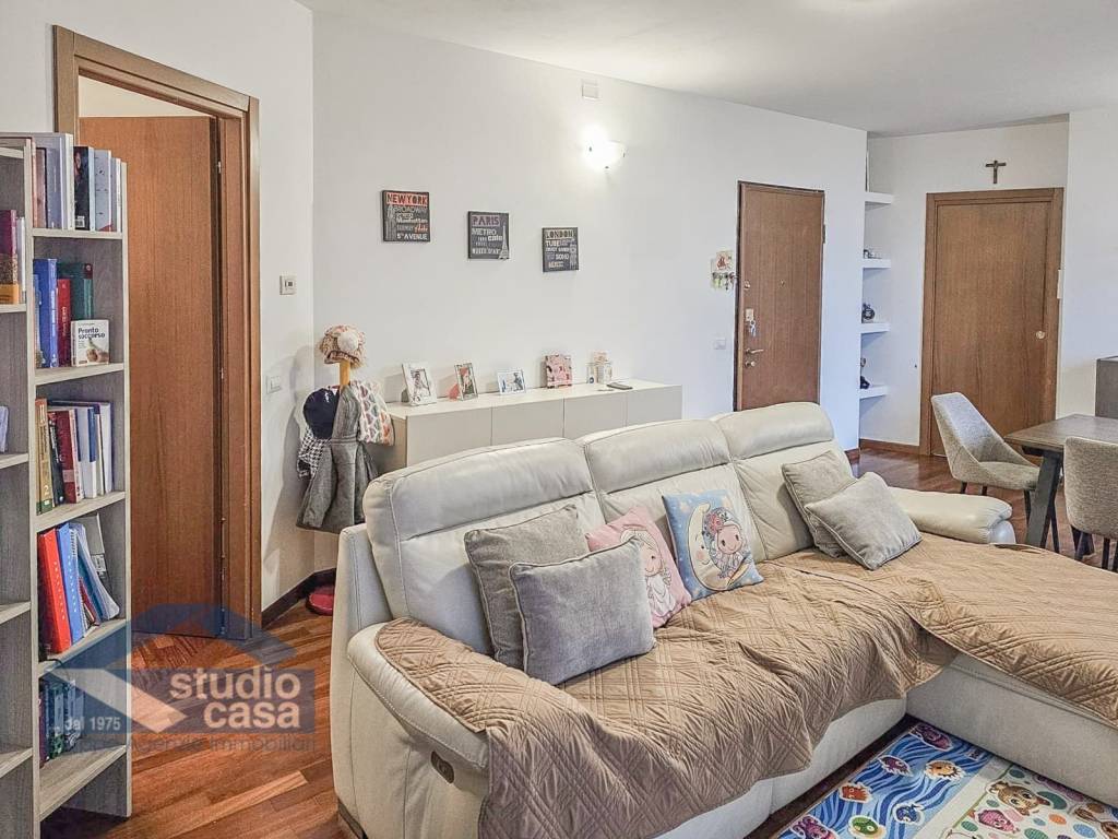 Appartamento a Lodi in Via 2 Giugno, 1 - Foto 4