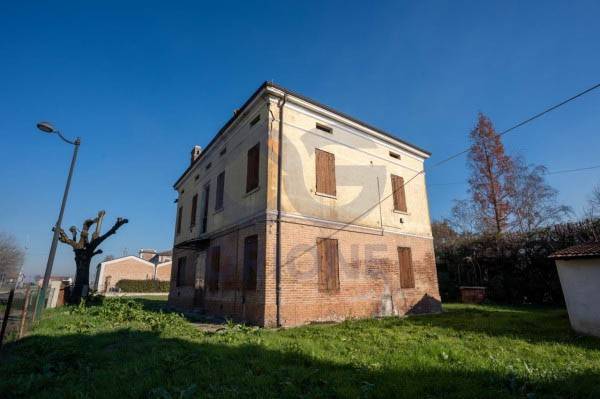 Villa a San felice sul panaro in Via Grande - Foto 4