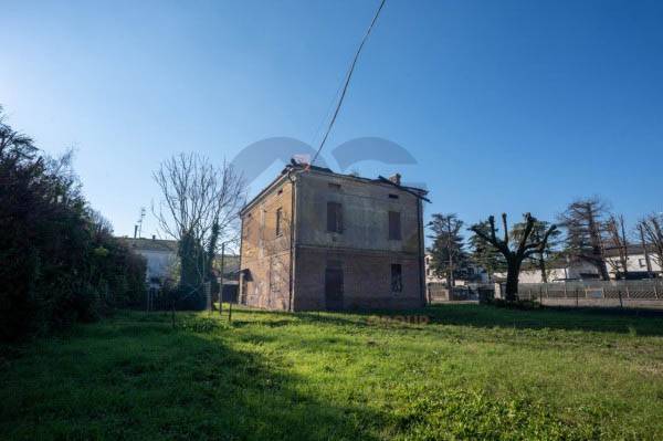 Villa a San felice sul panaro in Via Grande - Foto 5