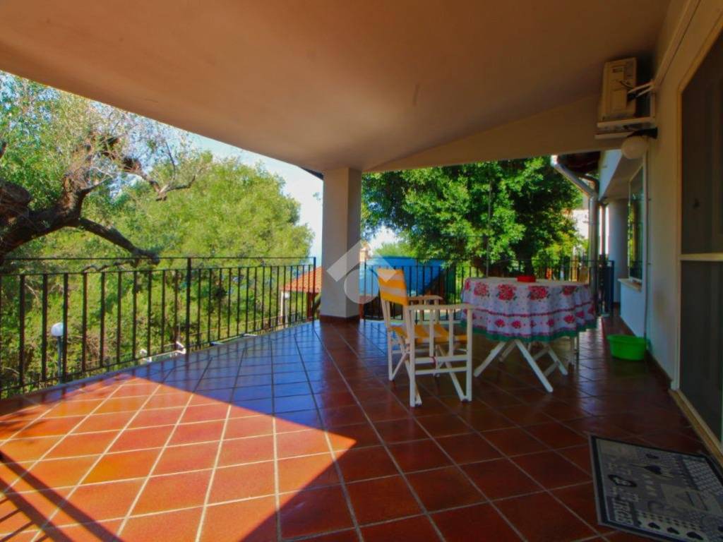 Villa a Pisciotta in Via degli Ulivi, 34 - Foto 5