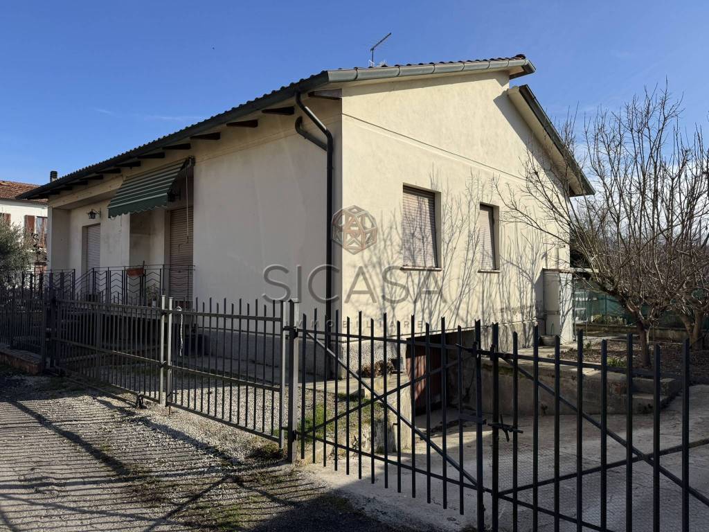 Casa indipendente a Città di castello in Viale Aldo Bologni, 15 - Foto 5