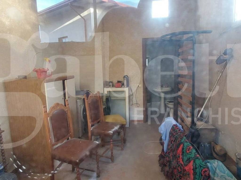 Palazzo / stabile a Catanzaro in VIALE MAGNA GRECIA, 130 - Foto 4