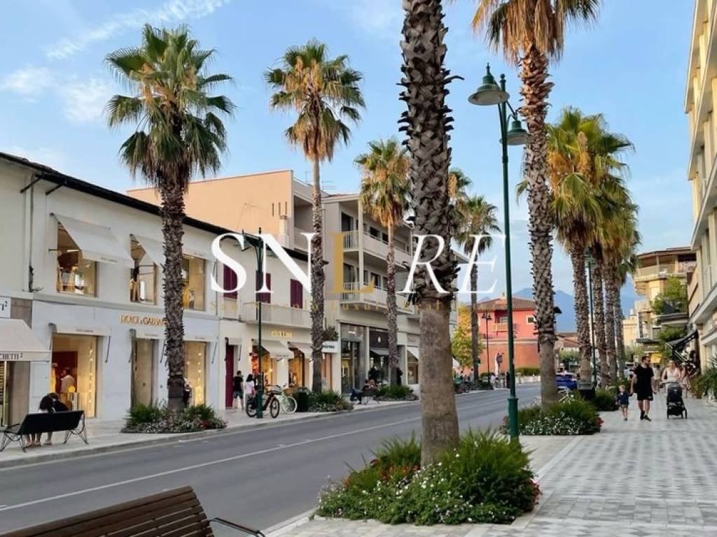 Villa a Forte dei marmi in Via Giovanni Agnelli - Foto 3