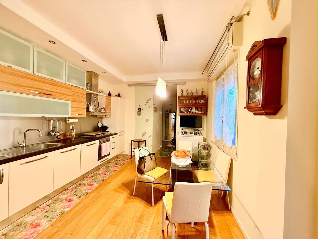 Appartamento a Rimini in Viale Ancona, 1 - Foto 2