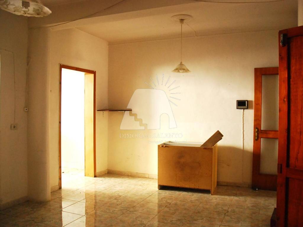 Casa indipendente a Presicce-acquarica in Via Liborio Romano - Foto 5