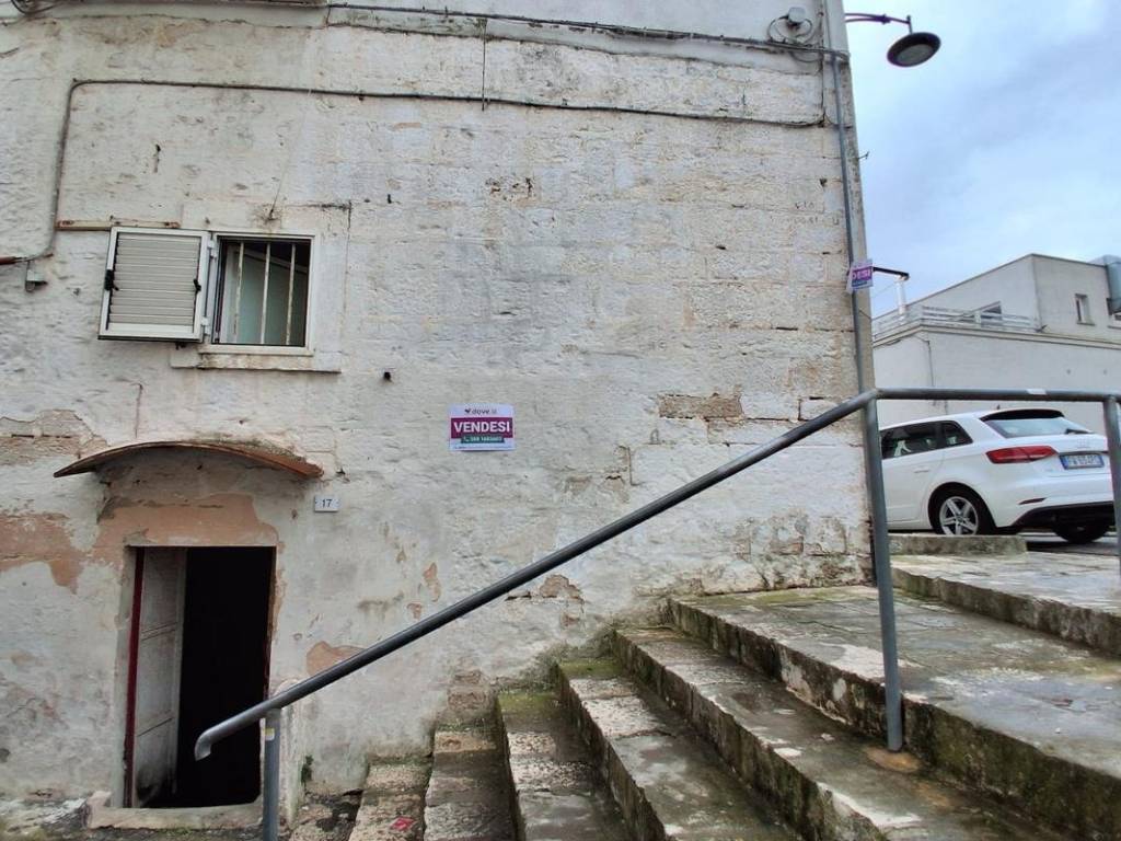 Immobile a Ceglie messapica in Piazza Umberto I, 67 - Foto 3