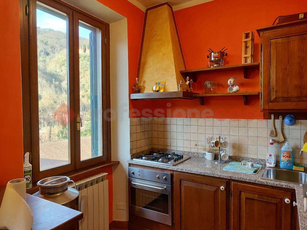 Appartamento a Borgo a mozzano in Via del Brennero, 4 - Foto 2