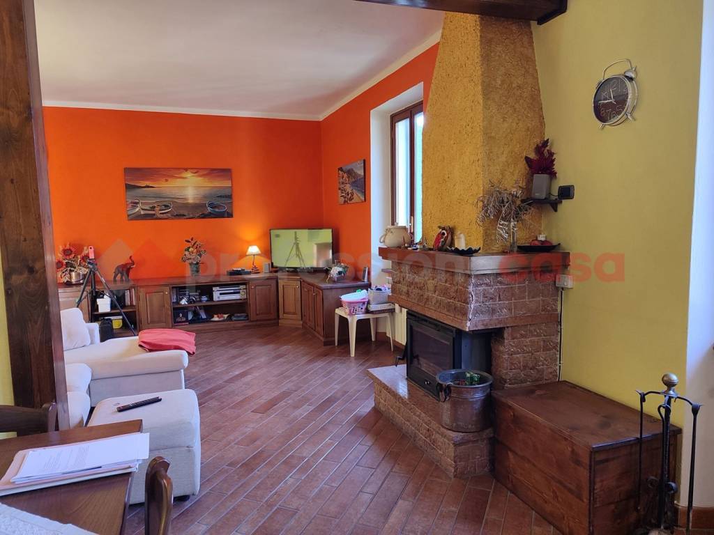 Appartamento a Borgo a mozzano in Via del Brennero, 4 - Foto 4