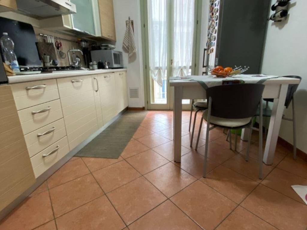 Appartamento a Novara in Via Riotta - Foto 2