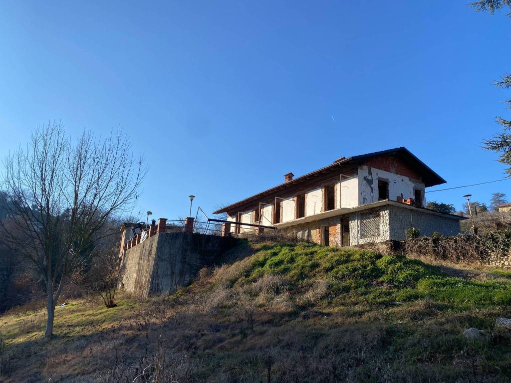 Villa a Bra in Strada Montenero, 79 - Foto 3