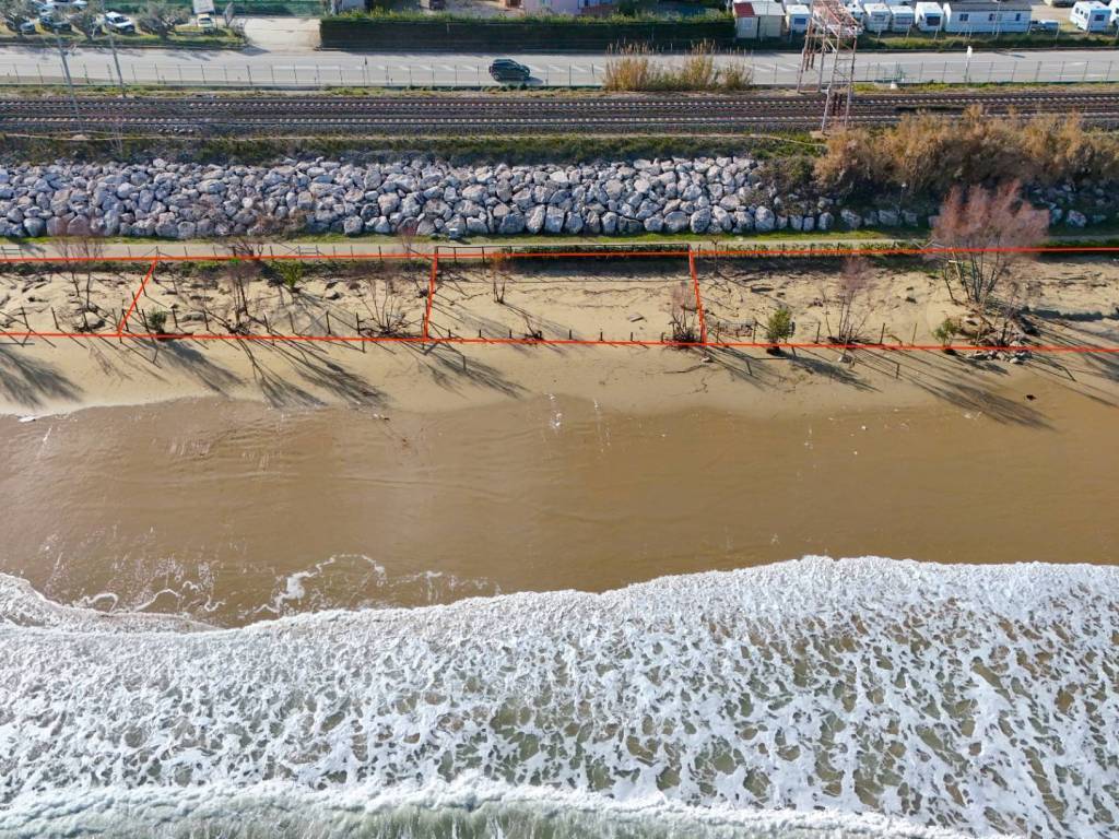 Terreno a Cupra marittima in Spiaggia - Foto 4