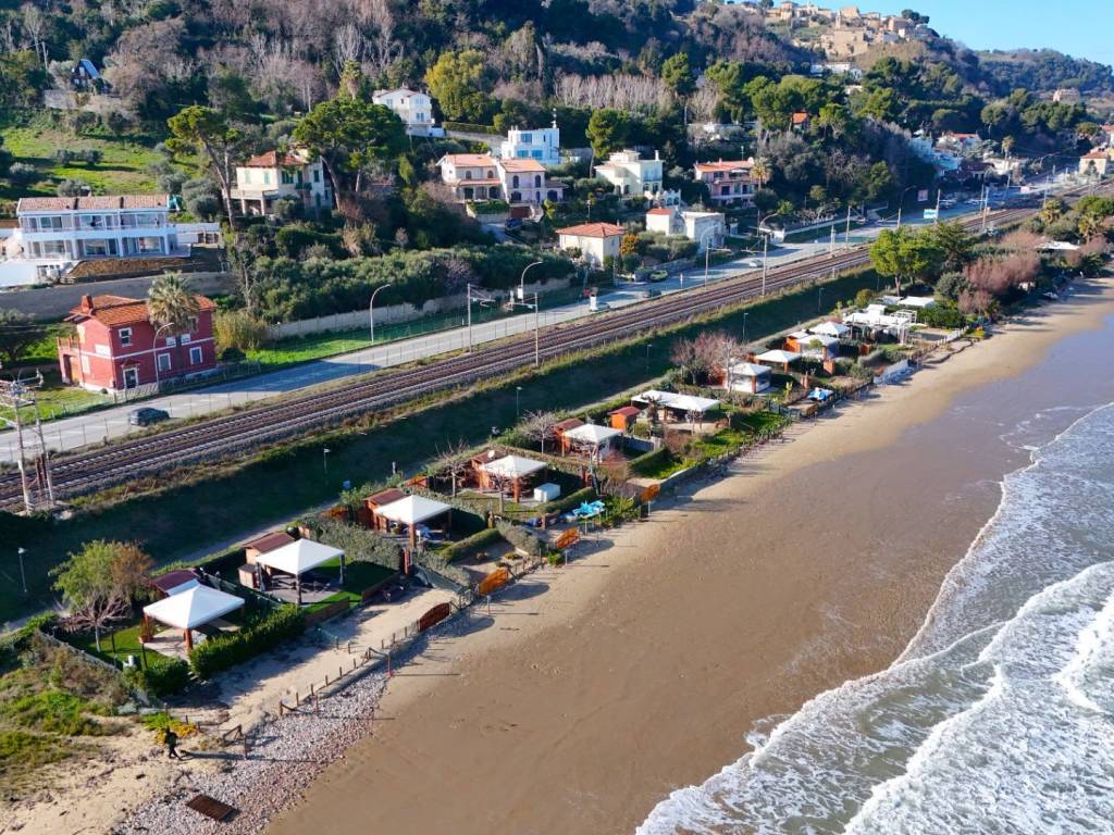 Terreno a Cupra marittima in Spiaggia - Foto 2