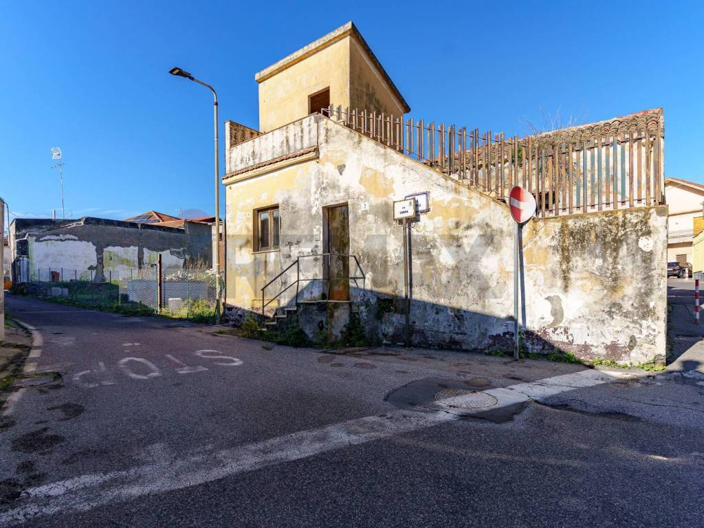 Casa indipendente a Nicolosi in Via Somma, 2 - Foto 2